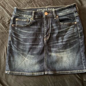 American Eagle women’s skirt